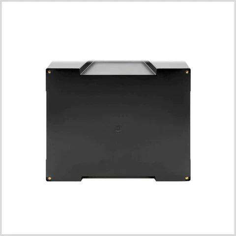 Saftkiste 300 LiFePO4-Akku mit 300 Ah Batteriepole vorn - campermagic