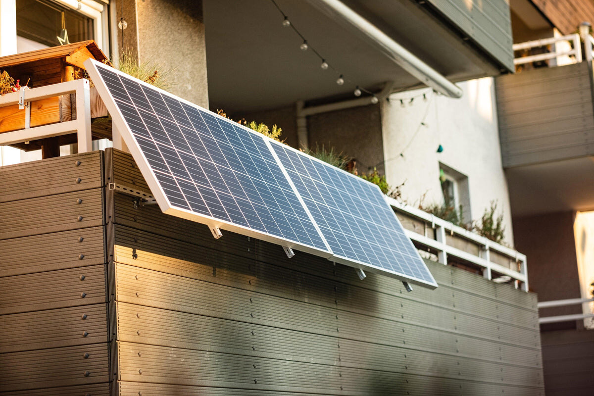Balkon Solaranlage mit Speicher selber bauen
